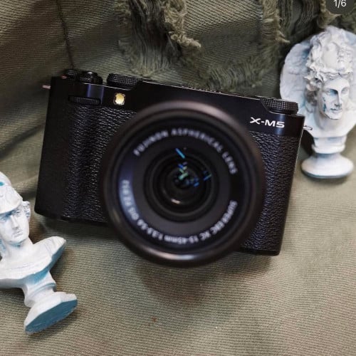 Fujifilm XM5- kit len 15-45mm