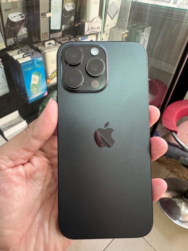 I phone 16 pro max ZA 256g 97% ថ្ម94% លក់770$