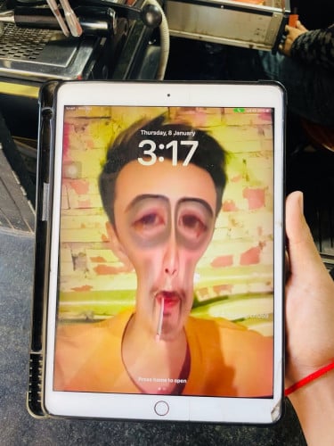 iPad Pro 10.5 2017 sim-Wi-Fi 120Hz Sanom