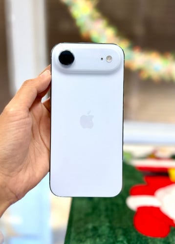 Iphone 17 Air ទំហំផ្ទុក (256G) តួស្អាត 999.999% Model LLA សាកថ្មបាន 1ដងគត់