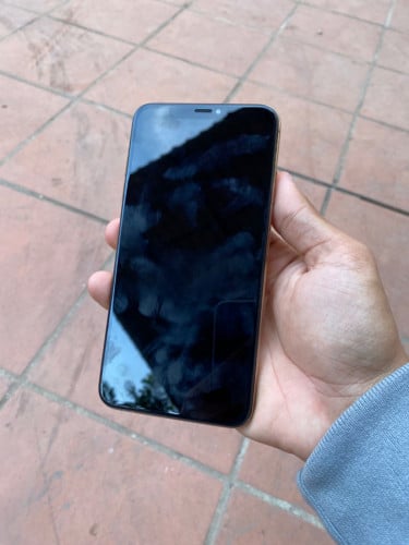 iPhone XS Max 64gb ស្គេន 100$