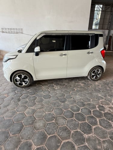 Kia  លក់និងបង់រំលស់ ផ្ទាល់ជាមួយការាស់