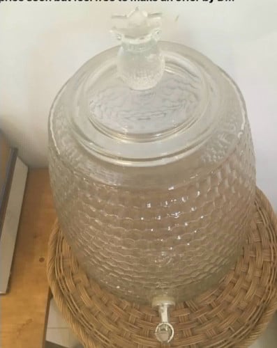 Pretty water/Kombucha dispenser
