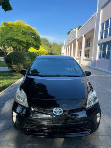 Prius  2013 Solar Deluxe