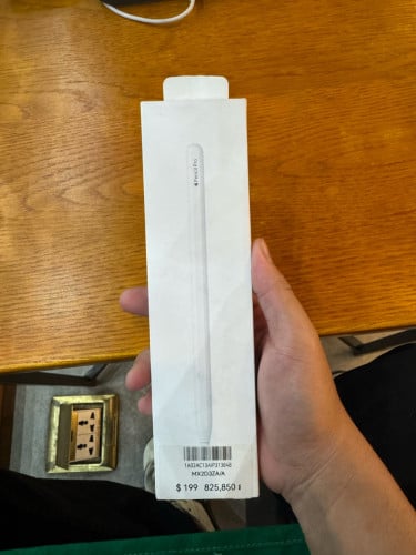 Resell Pencil Pro ZA/A នៅស្អាតដូចថ្មី 160