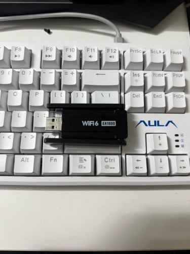 Resell USB wifi 6 fast spp 2.4Ghz and 5Ghz