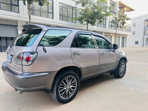RX300 2001 ប៉ុង2