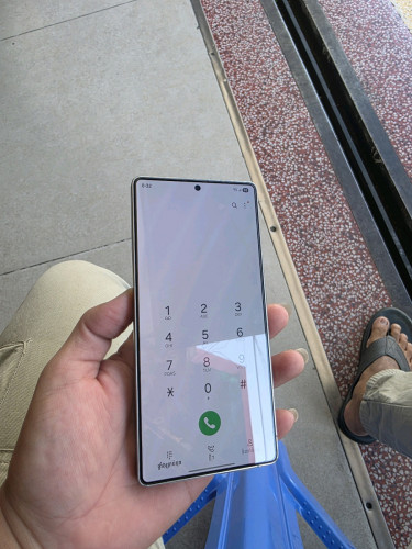 S25Ultraក្រុមហ៊ុនស៊ី2 មានធានាអេក្រង់ដល់ខែ4