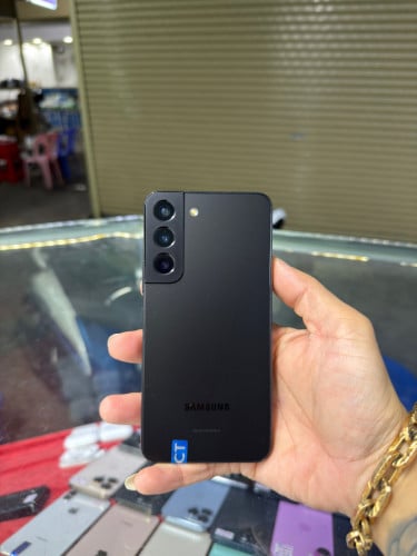 Samsung S22 USA Black Ram8GB HD128GB Phone Condition 98% , ម៉ាស៊ីនសានុំហ្សីន