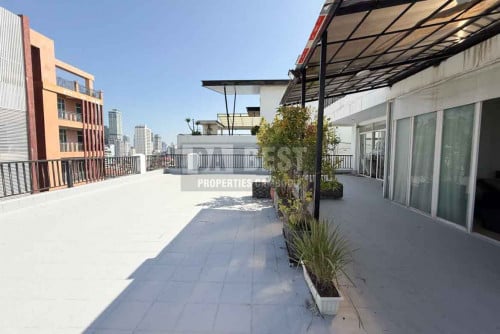 Studio Rooftop Apartment For Rent In Phnom Penh - Toul Tumpoung