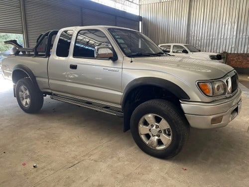 Tacoma ឆ្នាំ2001 4ម៉ាសុីន លេខអូតូ មហាថ្មី