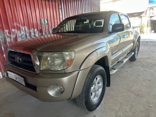 Tacoma 2005 ប៉ុង1 ឡានថ្មីលក់