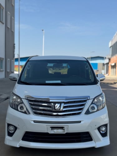 TOYOTA ALPHARD 2012 សាង👌🏻