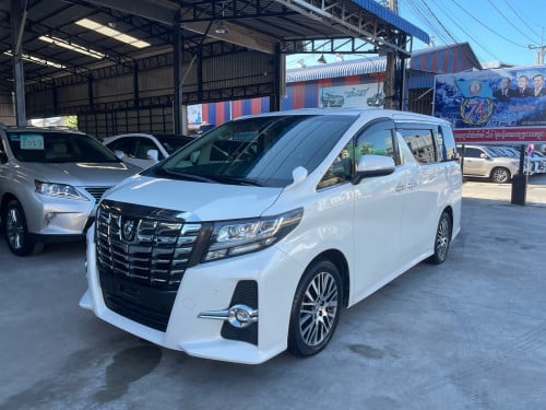 Toyota Alphard  2015 SC full options Auto 3 doors សោ 2 គ្រាប់ ដំបូលបើក 2 តង់ សំបកកង់ថ្មី 4 គ្រាប់