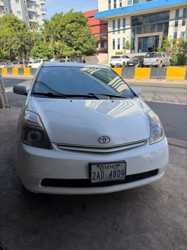 Toyota prius 2005 Half Full option