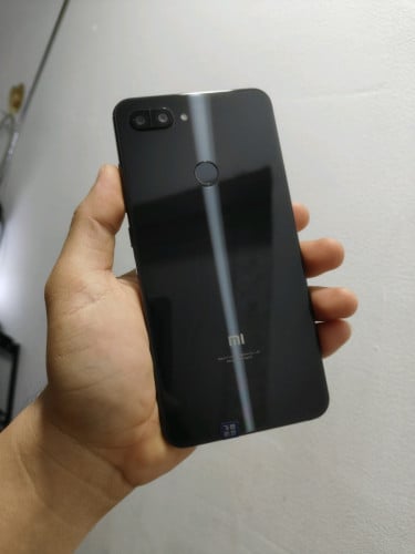 Xiaomi 8lite Sim2 Globalអេក្រង់ច្បាស់ល្អ