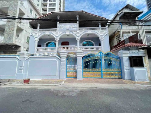 វីឡាសម្រាប់ជួល នៅបឹងកេងកង