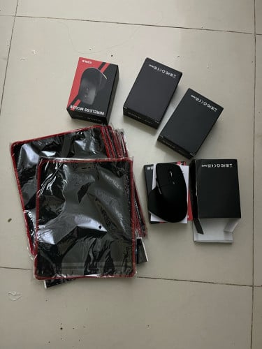 លក់​ម៉ៅ​ ថែម​ ទ្រនាប់​មួយ​