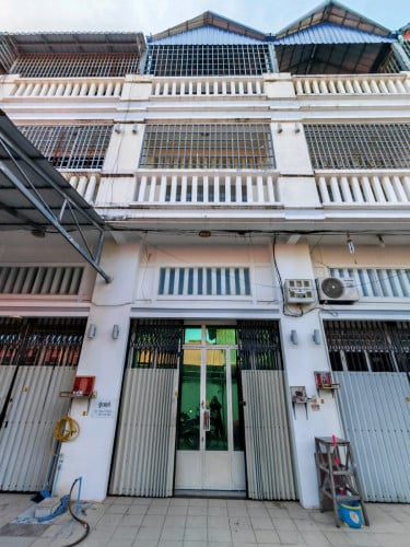 ផ្ទះលក់