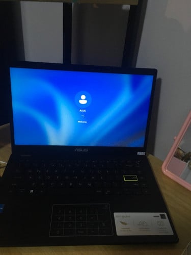 លក់កុំព្យូទ័រ