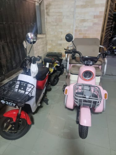 លក់ 2គ្រឿងតែ 600$