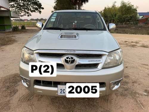 ឡានលក់ឆ្នាំ2005ម្ចាស់ដេីមឆ្វេងសុីន