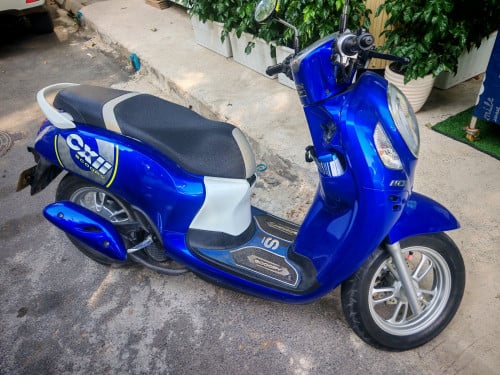 ម៉ូតូស្អាត 022