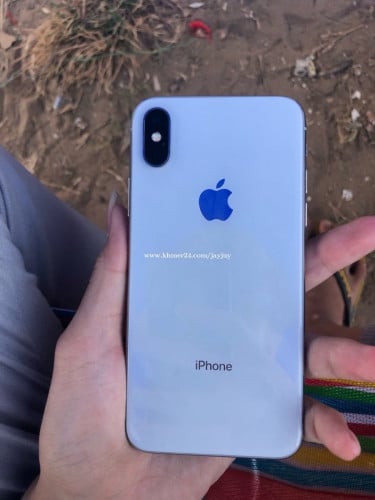 មាន iphone x ធូរៗអត់ជាប់អីមាន iphone x ឈប់ icloudd មួយ iphone 8 អត់ជាប់អីមួយ