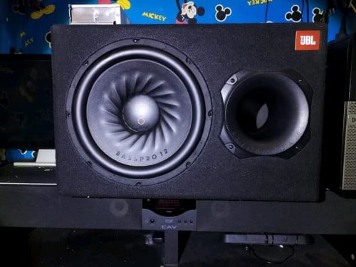 សាប់JBL 3ទឹក នៅស្អាត 98% លក់180$