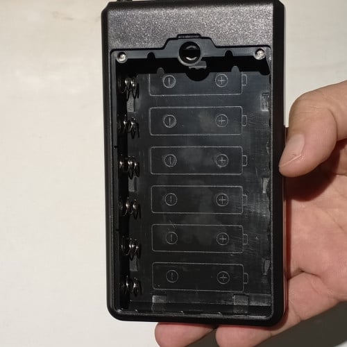 ប្រអប់ Powerbank ប្រើជាមួយថ្ម 18650 ចំនួន6កូន