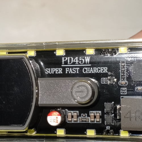 ប្រអប់Powerbank ដាក់ថ្ម 18650 បាន8កូន