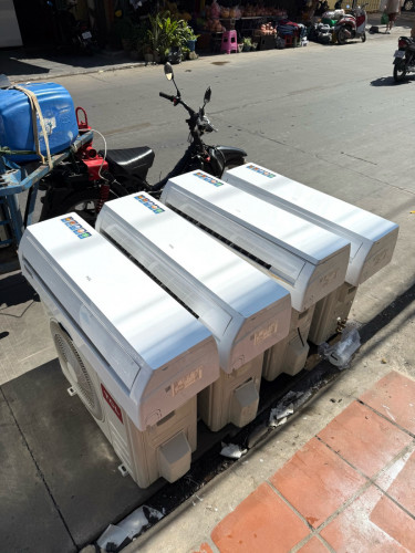 ម៉ាសុីនត្រជាក់ TCL 2.5hp មួយទឹកៗមេស្អាតៗ មានច្រើនគ្រឿងតម្លៃធូរៗ
