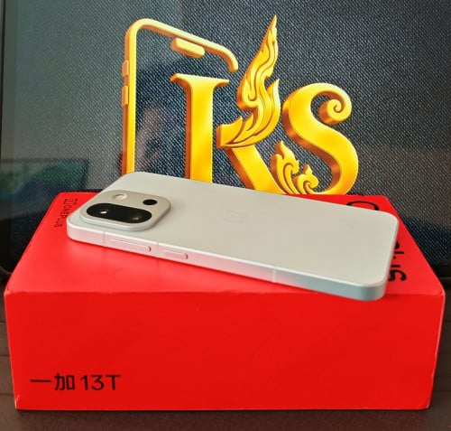 📱OnePlus 13T / China  💾RAM12G+12G/Storage256G✅នៅស្អាត98%(លក់មានការធានាត្រឹមត្រូវ)