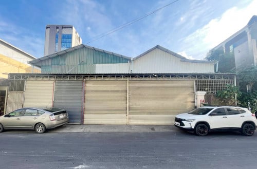 ឃ្លាំងសម្រាប់ជួល នៅទួលទំពូង | Warehouse for rent at Toul Tumpung