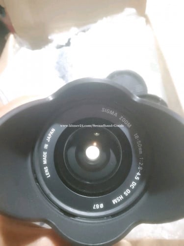 លក់ឡេនWide Zoom CANON មួយទឹកស្អាតដូចថ្មី Sigma 18-50mm F2.8-4.5 IOS