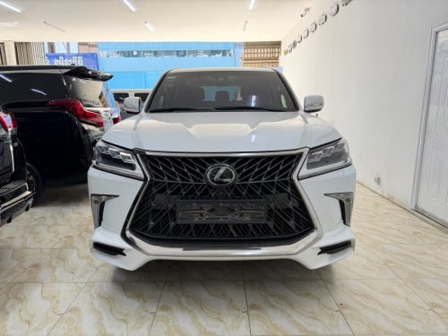 2018 LEXUS LX570 SUPER SPORT S អារ៉ាប់​