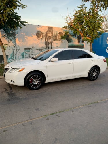 Camry 07 Le  លក់