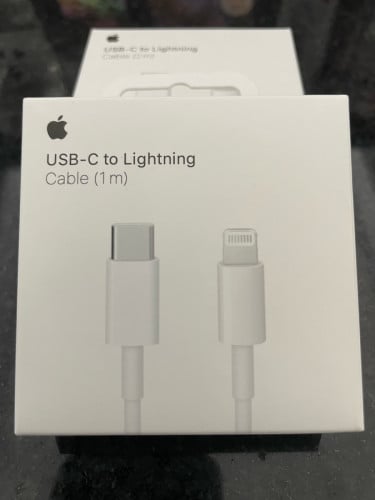 Charge USB-C to Lightning cable (1 meter)