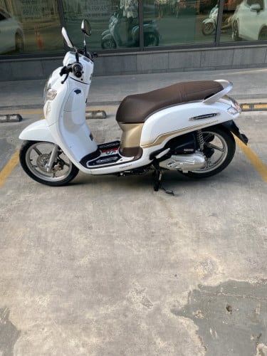 Honda scoopy 2021