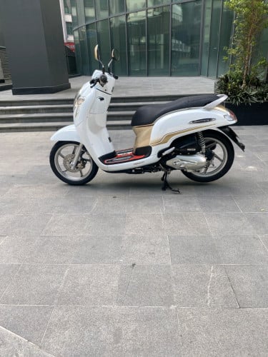 Honda scoopy 2021