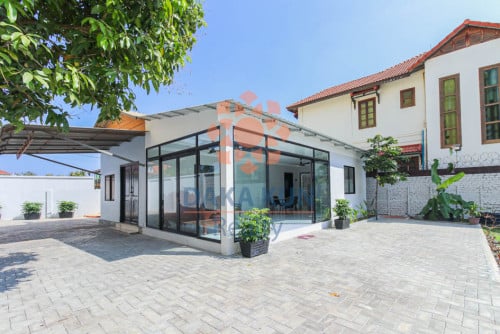 House for Rent in Siem Reap City, near SHINE School, Sala Kamreuk