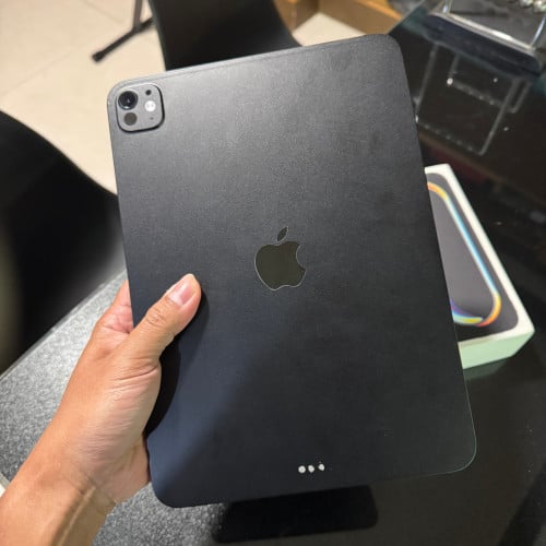 iPad pro 11 inch M4 Wifi (512G) Full Box (ស្អាតគ្រប់ជ្រុង)