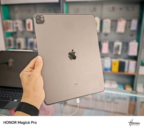 iPad Pro M1 12.9inch 99% 128GB Sim/WiFi