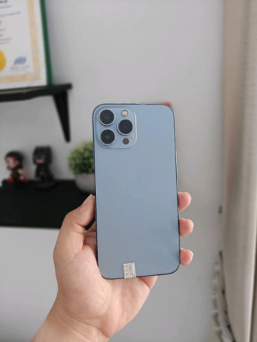 iPhone 13 Pro max 128g ZA អេក្រង់ថ្មី ប្រេះតិចប្រើបានធម្មតា