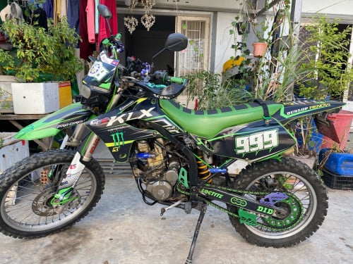 Kawasaki 1500$ (negotiate)