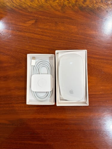 Magic Mouse 99.99% ទិញ5ថ្ងៃមុន