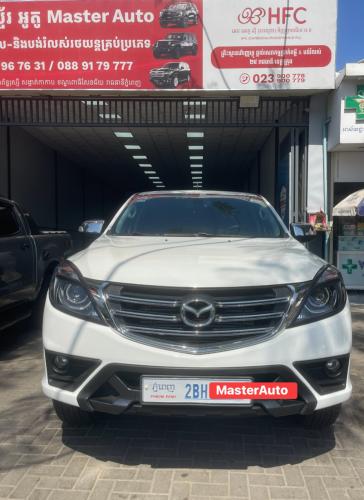 Mazada thunder Full option 2020 3.2L