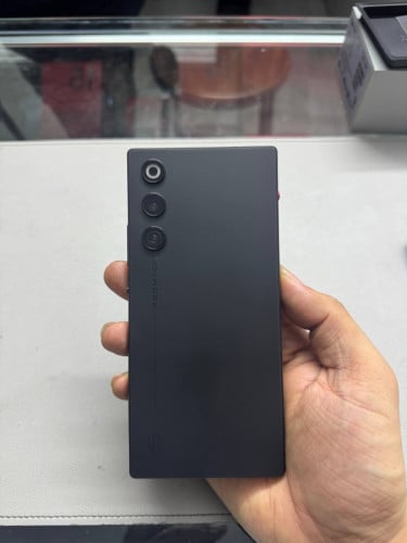 RedMagic 10 Air មួយទឹក​ (China Version )