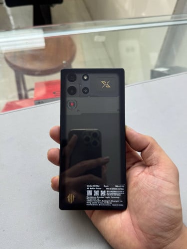 RedMagic 10s Pro មួយទឹក (​ Global Version)