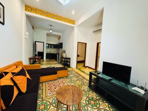 Spacious 2 Bedrooms For Rent in Doun Penh Area Close to BKK1